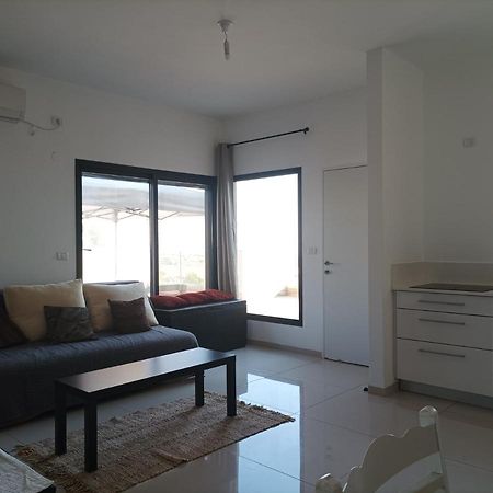 נוגה בגולן Apartment Qasrine Bagian luar foto