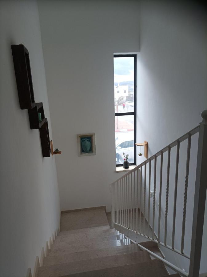 נוגה בגולן Apartment Qasrine Bagian luar foto